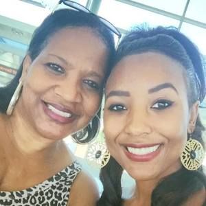 Meet your Posher, Linda